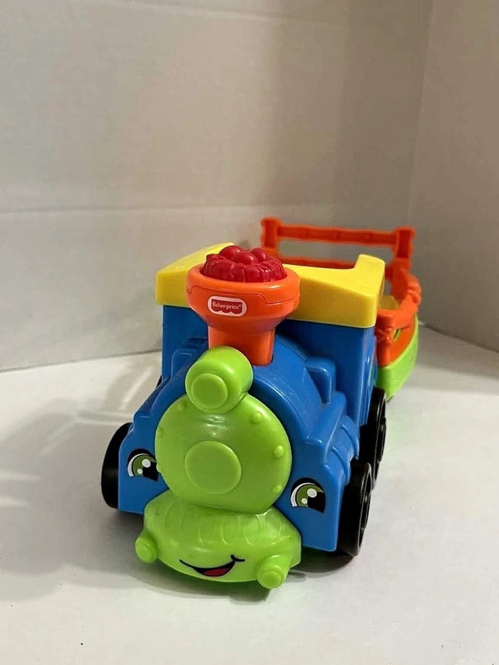 Fisher Price/Mattel Little People  Talking/ Musical Train (Works As Should)